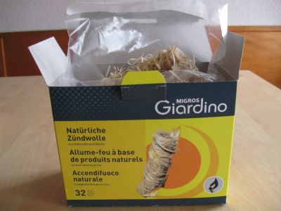 Zündwolle mit Plastik