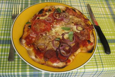 Meine selbsterstellte Pizza, schmeckte natürlich SUPER !