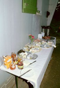Brunchbuffet am Maibummel 2000