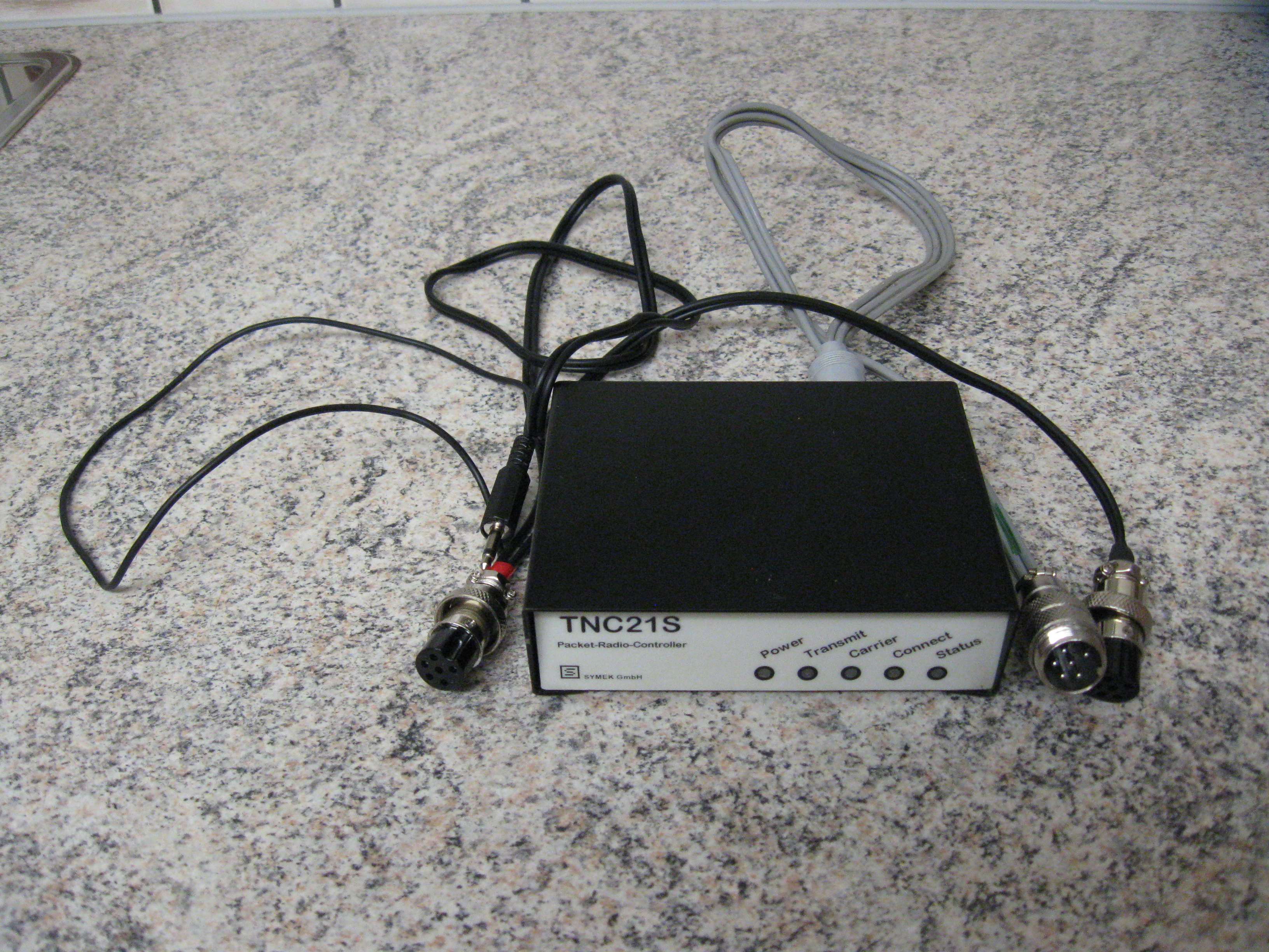 TNC21S 1200 Baud AFSK Packet-Radio-TNC von Symek mit Adapterkabel