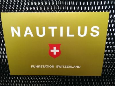 Nautilus  (sein eigenes QSL-Kärtchen von Nautilus 75 'Hans' zur Veröffentlichung erhalten)